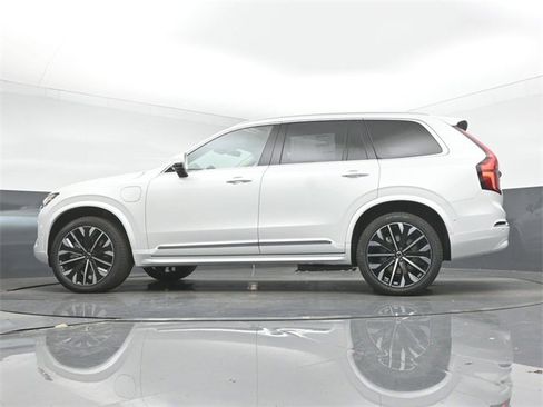 New 2026 Volvo XC90 T8 Ultra image 42