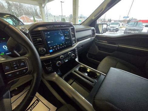 Used 2024 Ford F150 XLT w/ Mobile Office Package image 15