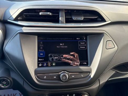 Used 2023 Chevrolet TrailBlazer ACTIV image 17