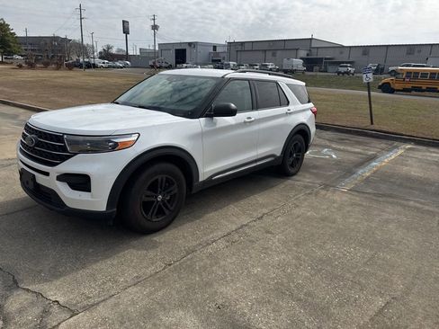 Certified 2020 Ford Explorer XLT image 7
