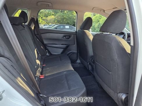 Used 2025 Nissan Rogue S AWD/4WD image 14