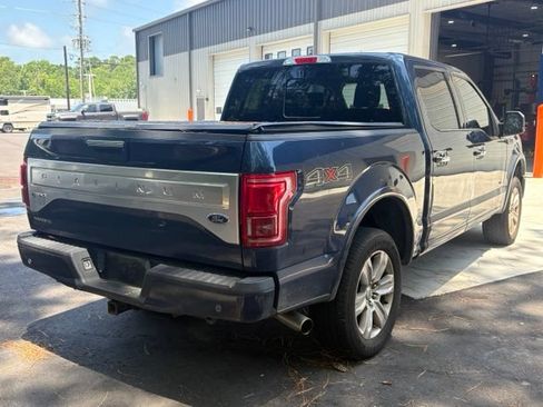 Used 2015 Ford F150 Platinum w/ Equipment Group 701A Luxury AWD/4WD image 5
