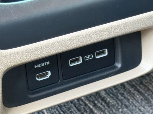 Used 2024 Honda Odyssey Elite image 28