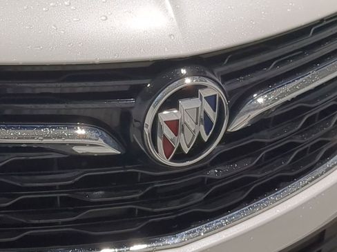 Used 2020 Buick Encore GX Preferred w/ Cold Weather Comfort Package image 15