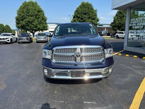 Used 2017 RAM 1500 Laramie w/ Convenience Group AWD/4WD image 2
