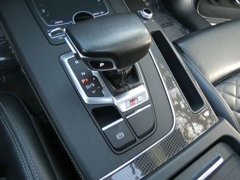 Used 2019 Audi SQ5 Premium Plus w/ Premium Plus Package image 73