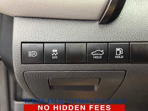 Used 2023 Toyota Camry LE image 33