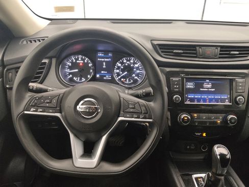 Used 2018 Nissan Rogue S AWD/4WD image 22