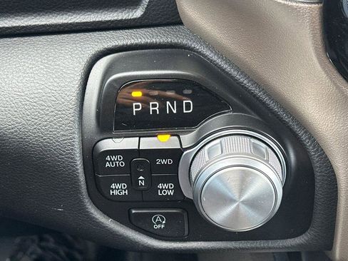 Used 2022 RAM 1500 Laramie AWD/4WD image 21