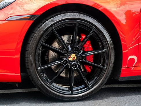 Used 2020 Porsche 911 Carrera RWD image 24