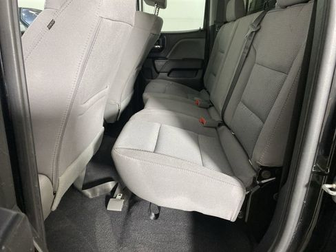 Used 2019 Chevrolet Silverado 1500 Custom w/ Custom Convenience Package image 23