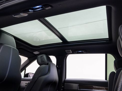 New 2026 Cadillac Vistiq Sport AWD/4WD image 21