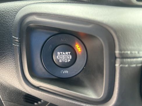 Certified 2024 Jeep Wrangler Unlimited Rubicon image 44