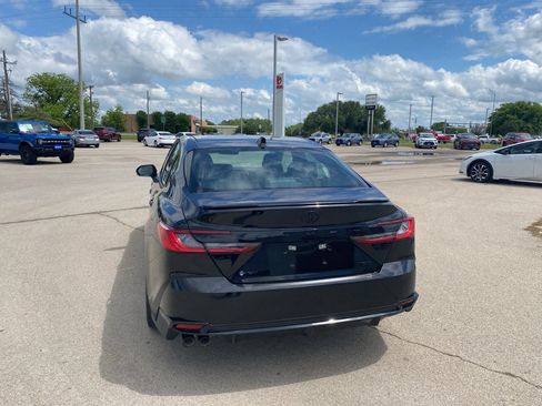 New 2026 Toyota Camry XSE FWD image 10