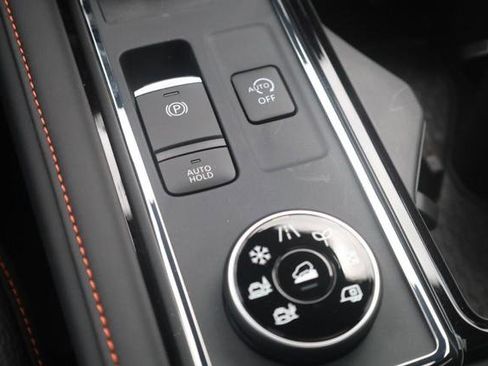 New 2026 Nissan Pathfinder Rock Creek w/ Rock Creek Premium Package AWD/4WD image 18
