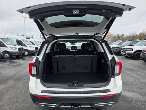 New 2026 Ford Explorer Active w/ Active Comfort Package image 9