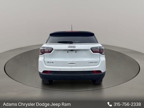 Used 2025 Jeep Compass Limited AWD/4WD image 8