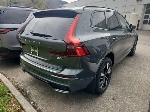 New 2026 Volvo XC60 B5 Plus w/ Climate Package image 2