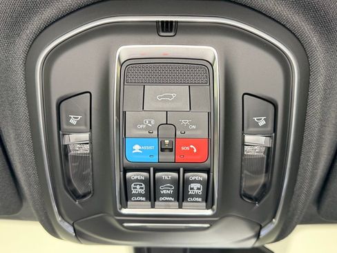 New 2026 Jeep Grand Cherokee L Limited AWD/4WD image 15