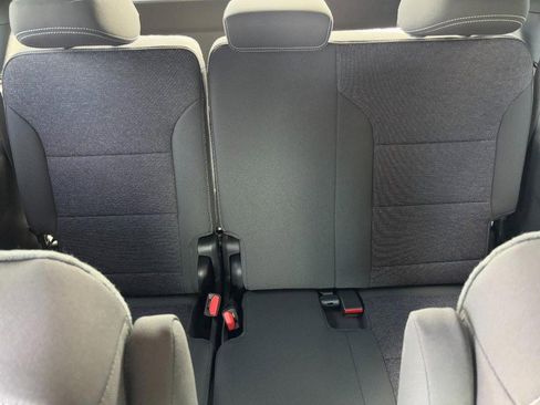 New 2026 Chevrolet Traverse LT w/ Driver Confidence Package FWD image 6