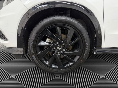 Used 2022 Honda HR-V Sport image 14