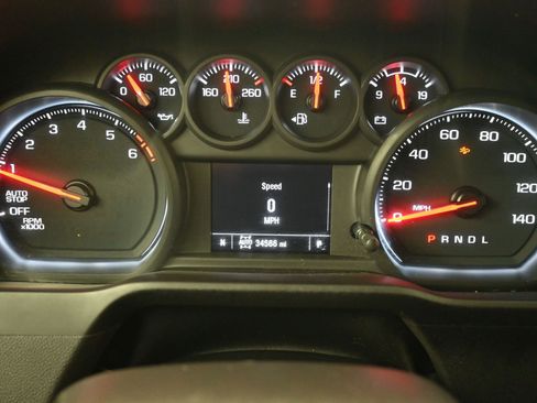 Used 2022 Chevrolet Silverado 1500 Custom image 12