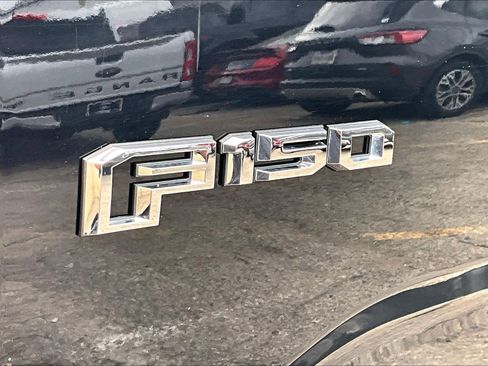 Used 2016 Ford F150 Lariat image 9