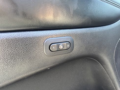 Used 2020 Jeep Grand Cherokee Limited image 15