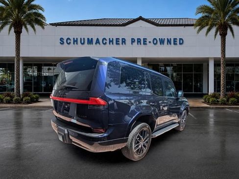 Used 2025 Lexus GX 550 w/ Cold Area Package AWD/4WD image 6
