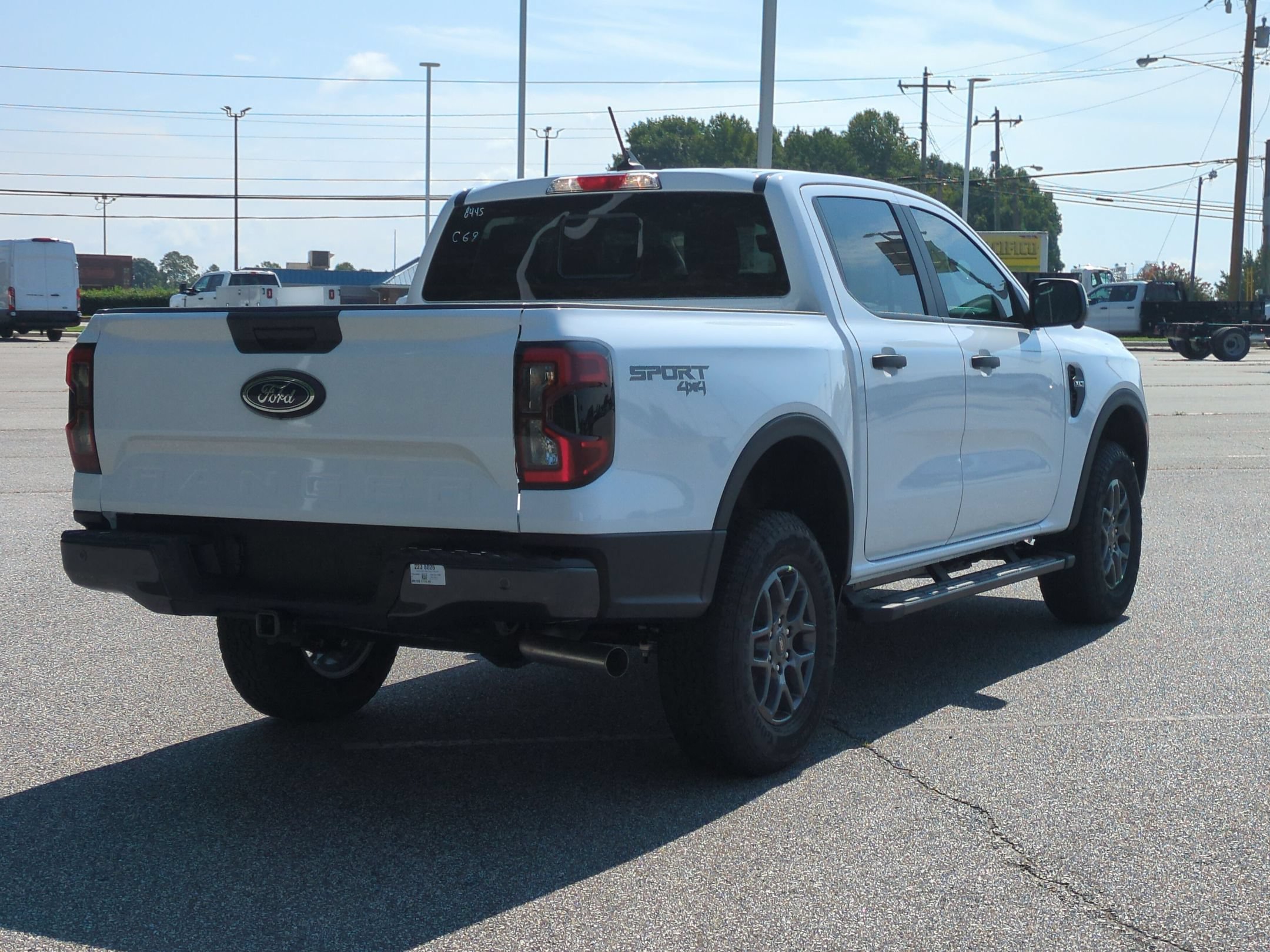 New 2026 Ford Ranger XLT w/ Equipment Group 301A High AWD/4WD image 4