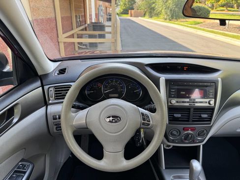 Used 2011 Subaru Forester 2.5X w/ Alloy Wheel Value Pkg image 20