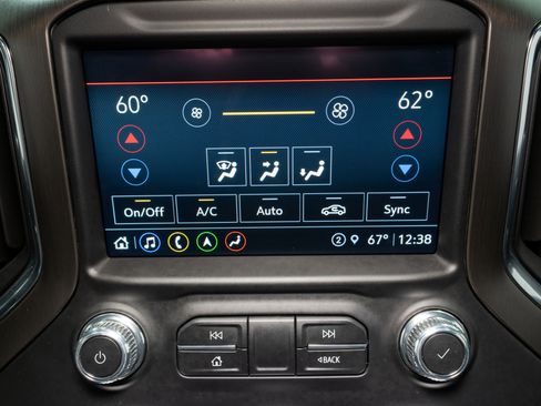 Used 2022 GMC Sierra 2500 AT4 w/ AT4 Preferred Package image 24