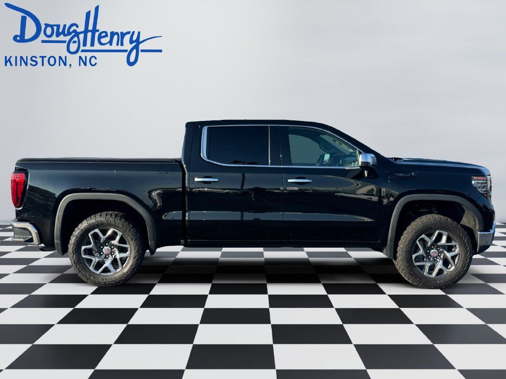 Used 2024 GMC Sierra 1500 SLT w/ SLT Premium Plus Package AWD/4WD image 6