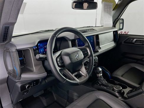 Used 2024 Ford Bronco Black Diamond image 34