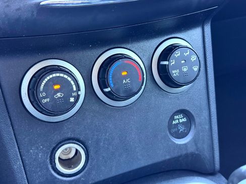 Used 2015 Nissan Rogue S w/ Convenience Package image 26