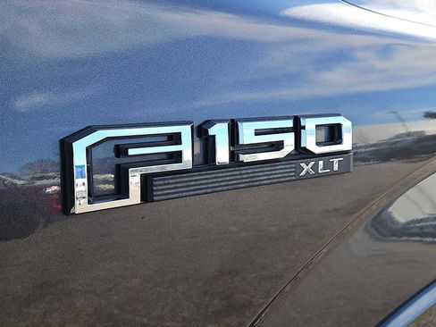 Used 2019 Ford F150 XLT w/ Equipment Group 302A Luxury image 12