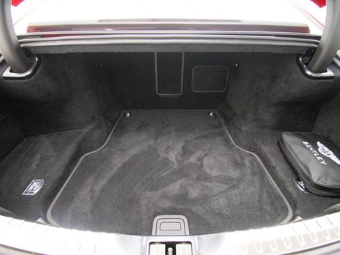 Used 2024 Bentley Flying Spur S V8 AWD/4WD image 53