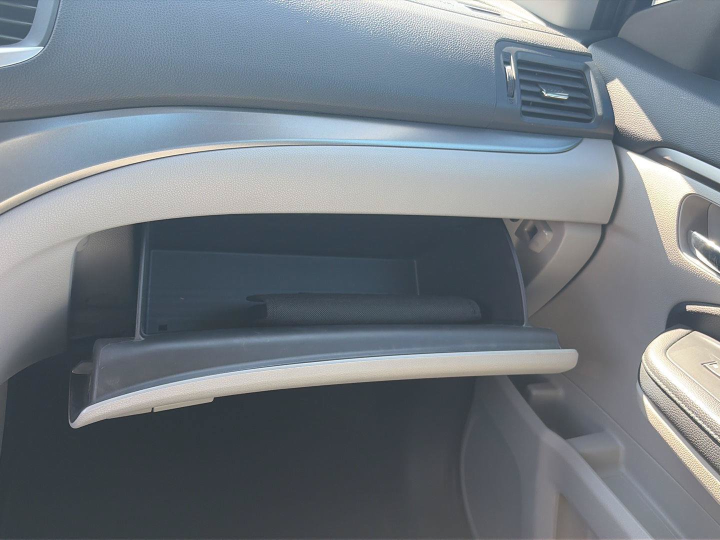 Used 2018 Honda Pilot EX-L image 14