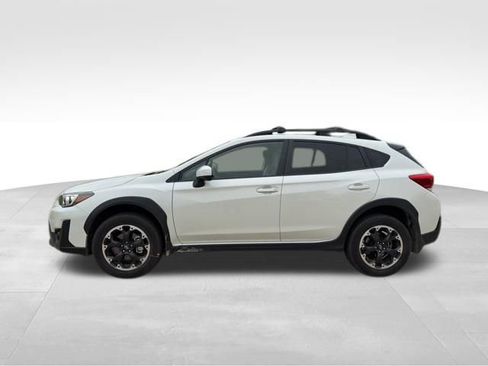 Used 2023 Subaru Crosstrek 2.0i Premium AWD/4WD image 3