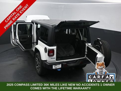 Used 2024 Jeep Wrangler Unlimited w/ Convenience Group AWD/4WD image 70