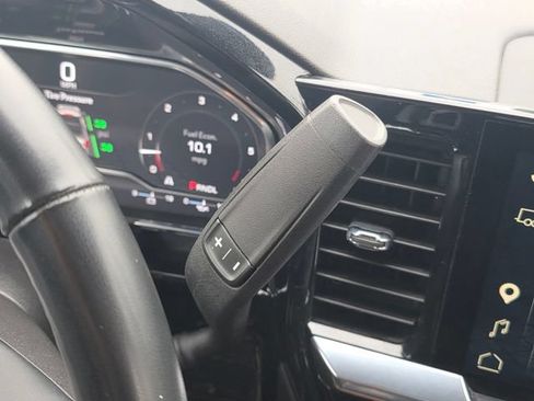 Used 2025 GMC Sierra 1500 SLT RWD image 31