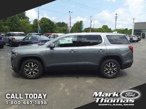 Used 2020 GMC Acadia SLE image 2