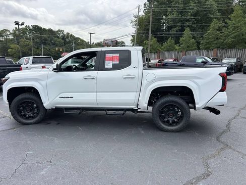 New 2026 Toyota Tacoma SR5 RWD image 6