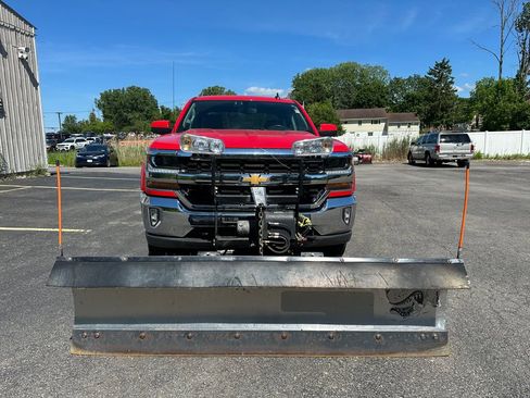 Used 2018 Chevrolet Silverado 1500 LT w/ All Star Edition AWD/4WD image 12