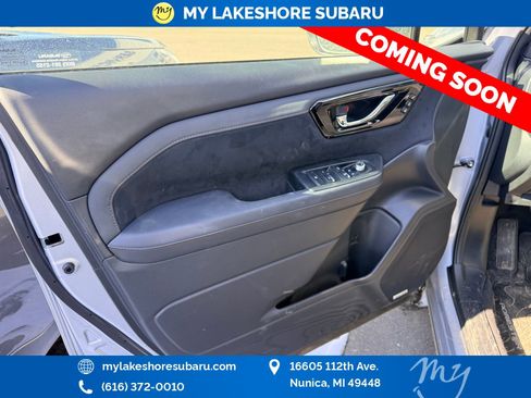 Used 2025 Subaru Forester Touring image 14