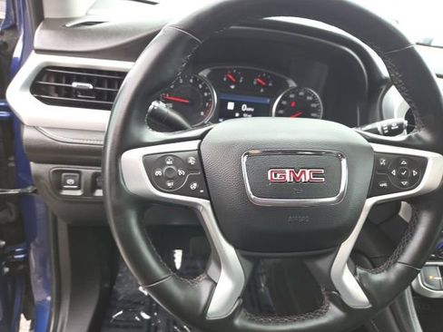 Used 2023 GMC Acadia SLT w/ Preferred Package image 42