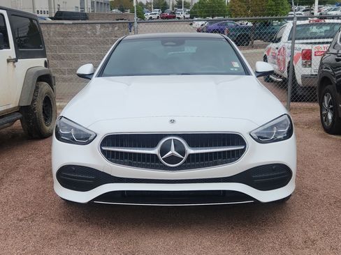 Used 2025 Mercedes-Benz C 300 4MATIC Sedan image 2