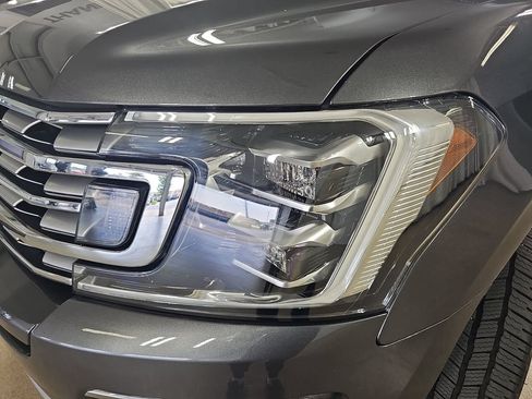 Used 2020 Ford Expedition Limited w/ Special Edition Package AWD/4WD image 39