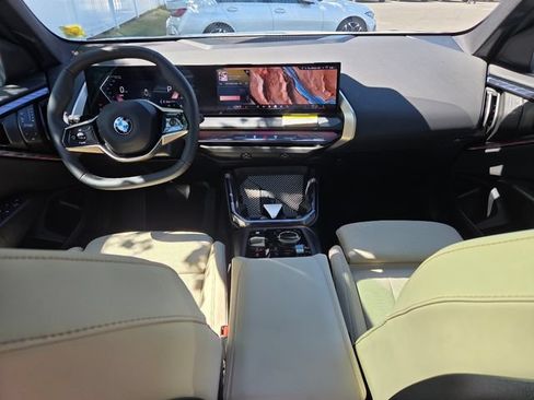 Used 2025 BMW X3 xDrive30i w/ Convenience Package AWD/4WD image 12