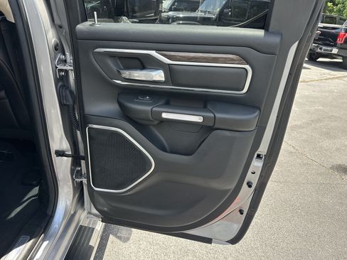 Used 2019 RAM 1500 Laramie RWD image 20